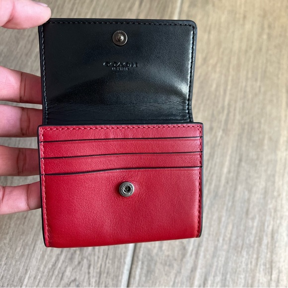LIKE NEW Coach Flap Card Case w/snap closure. No flaws, marks, or blemishes. - Picture 5 of 6